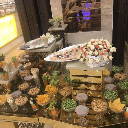 Green Palms Hotel Delhi Zewnętrze zdjęcie