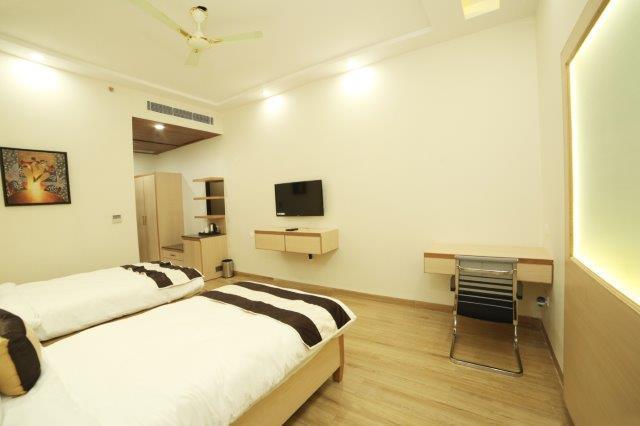 Green Palms Hotel Delhi Zewnętrze zdjęcie